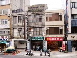 機車族看過來！彰化縣全面取消兩段式左轉，新規則一次搞懂圖片